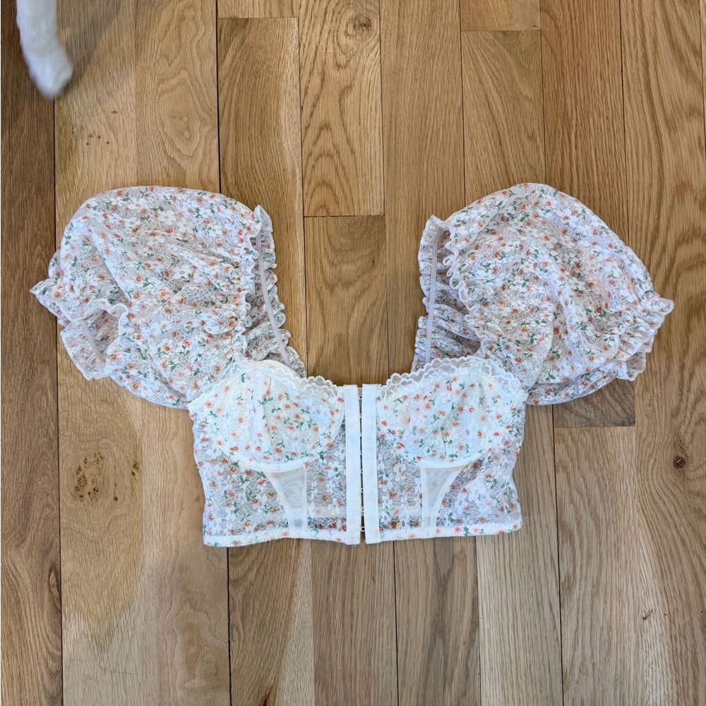 Floral Puff Sleeve Crop Top
